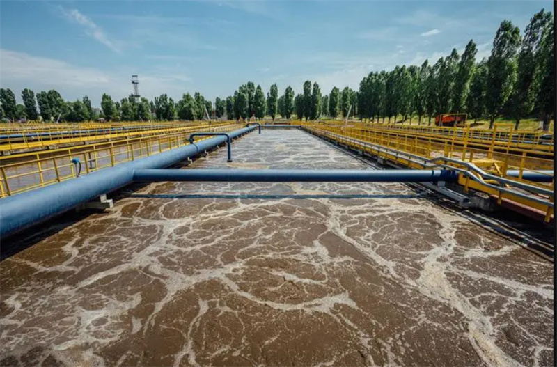 污水處理專用有機(jī)硅消泡劑是專為各類水處理體系設(shè)計(jì)